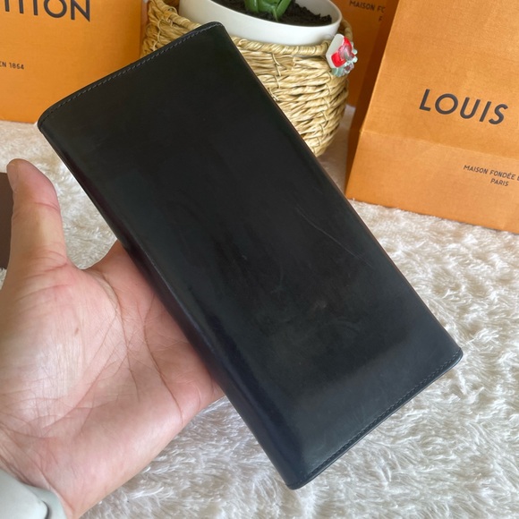 Ferregamo long wallet